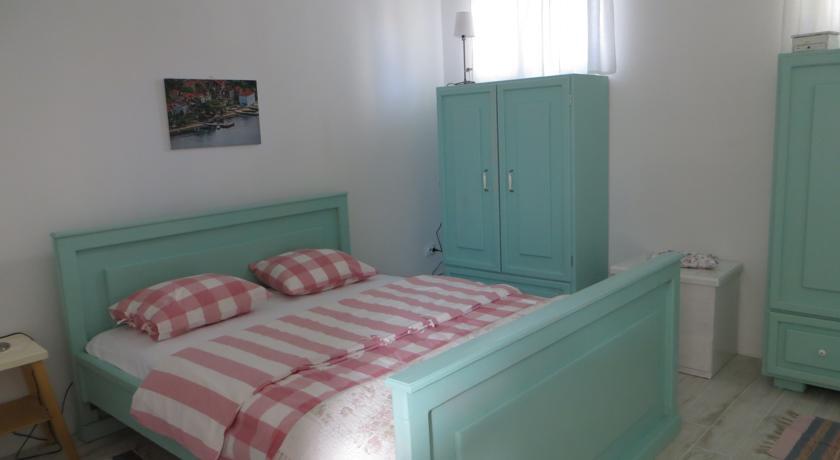 Holiday Home Artina 2 Lovište Rum bild